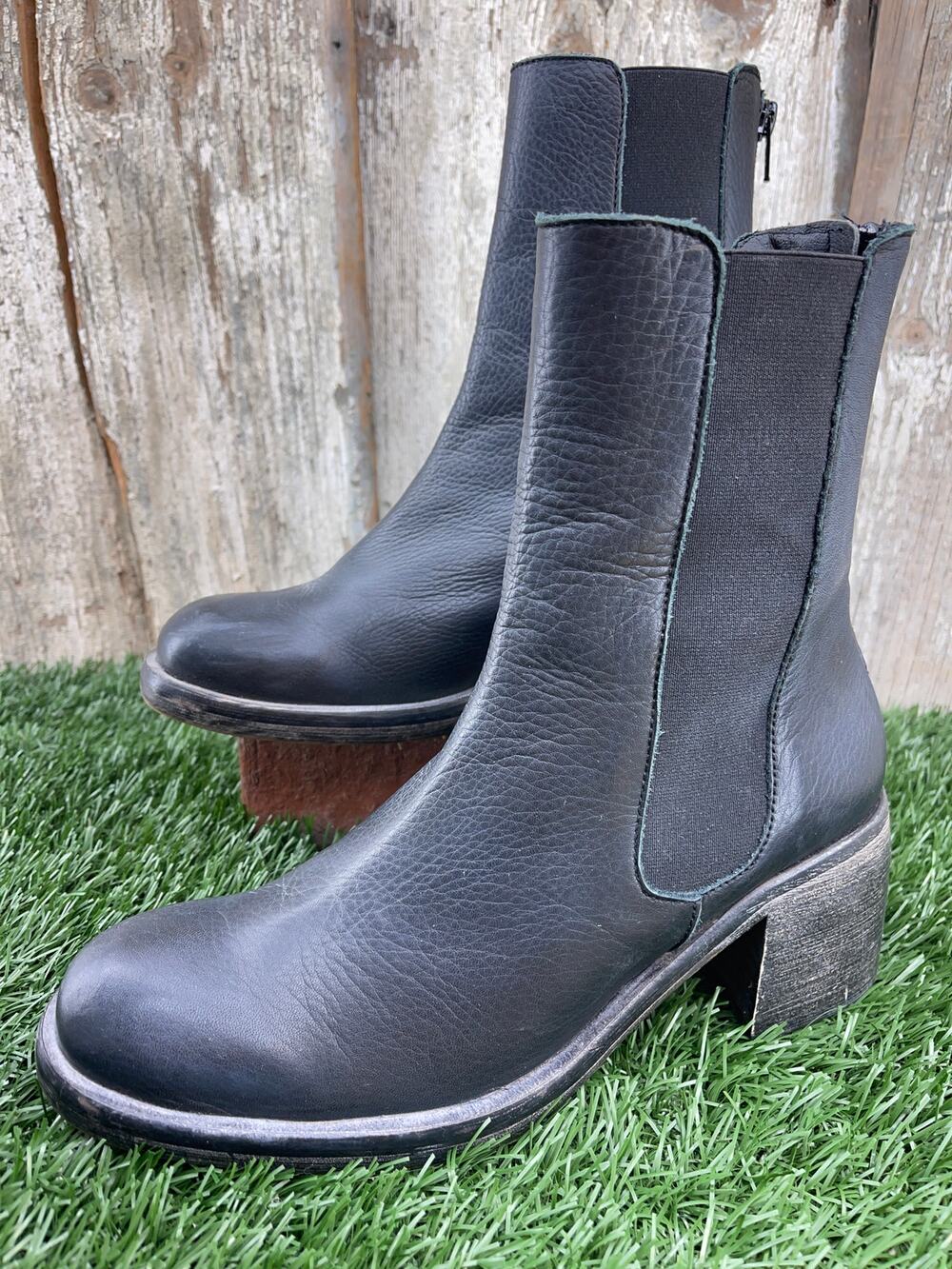 Free People Essential Chelsea Black Leather Boot Block Heel Women's EU38